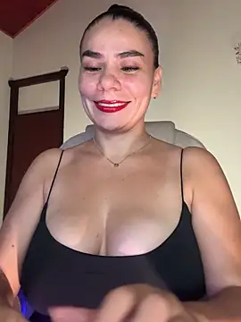 MeganDupont online show from 01.04.25