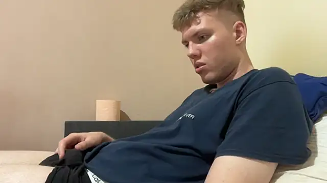 sexybooii6968 online show from 09.13.25