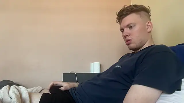 sexybooii6968 online show from 10.08.25