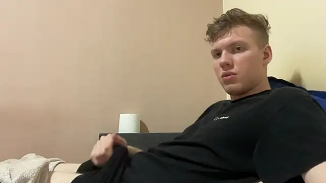 sexybooii6968 online show from 10.24.25