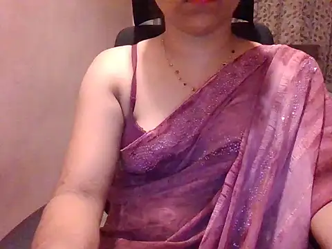 Snapshot of Pinky_4 chatting on 06.08.26 Pinky 4 online show from 06.08.26