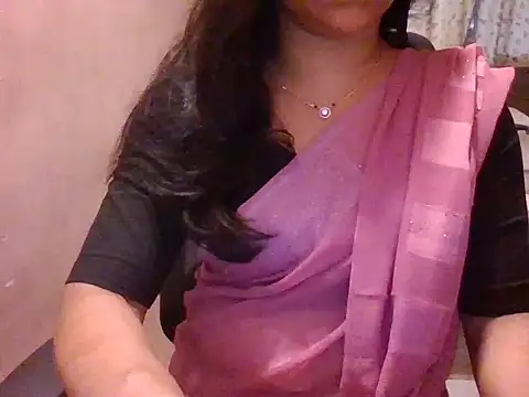 Snapshot of Pinky_4 chatting on 06.22.26 Pinky 4 online show from 06.22.26