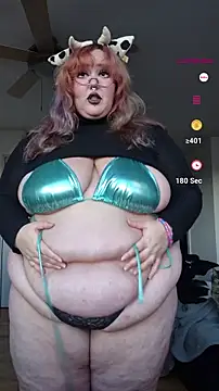 Cutegothcrybabyx online show from 01.16.26