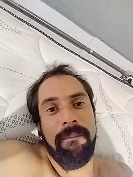 Snapshot of Brhama44 chatting on 12.21.25 Brhama44 online show from 12.21.25