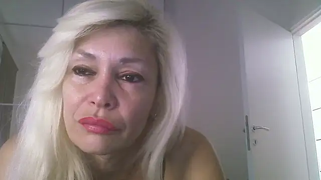 EvaaMina online show from 09.21.25