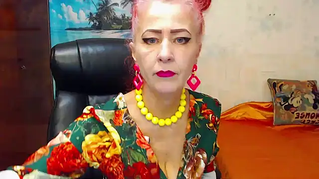 Snapshot of MilayaDFlow chatting on 05.13.26 MilayaDFlow online show from 05.13.26