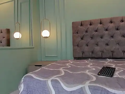 Snapshot of kathe_hot chatting on 01.29.25 kathe hot online show from 01.29.25