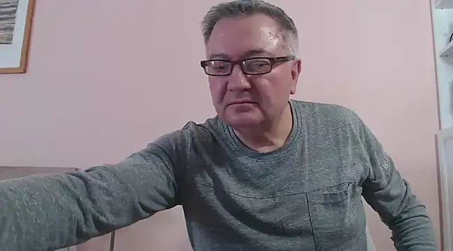 YOU6me online show from 01.25.25