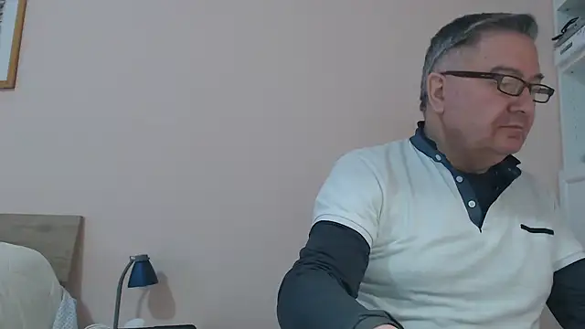 YOU6me online show from 02.18.25