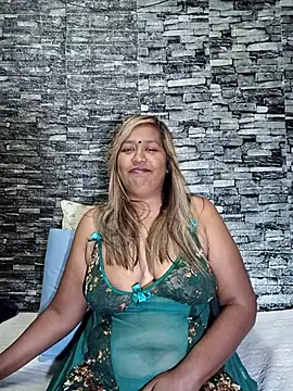 Mammabear 4u online show from 03.09.26