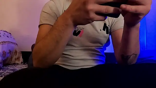 Snapshot of Lucas1andOnly4Girl chatting on 12.03.24 Lucas1andOnly4Girl online show from 12.03.24