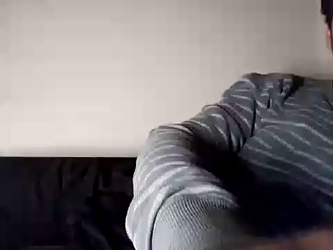 Snapshot of Lucas1andOnly4Girl chatting on 01.28.25 Lucas1andOnly4Girl online show from 01.28.25