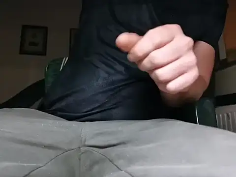 Snapshot of Lucas1andOnly4Girl chatting on 09.26.25 Lucas1andOnly4Girl online show from 09.26.25