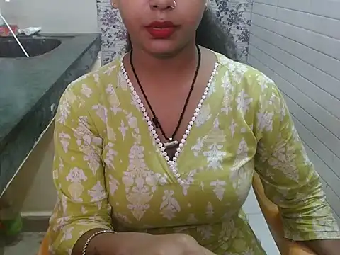 Snapshot of LovingPihu chatting on 09.13.25 LovingPihu online show from 09.13.25