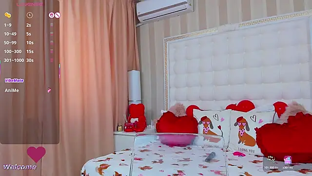 Snapshot of sassy_madeline chatting on 02.25.26 sassy madeline online show from 02.25.26