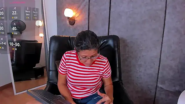 Keyla Milf online show from 05.07.26