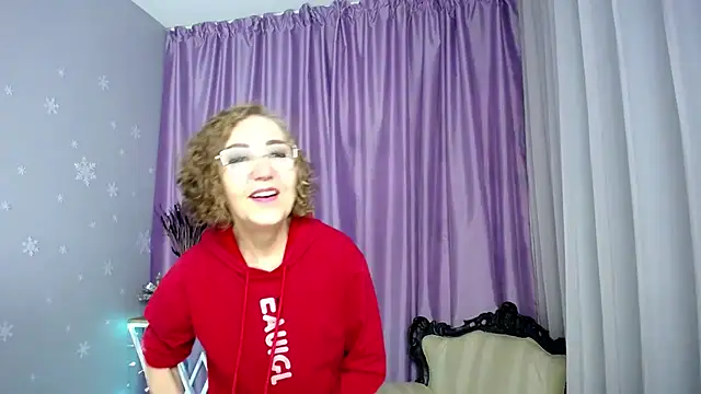 Snapshot of queen_a_n_i chatting on 05.30.26 queen a n i online show from 05.30.26
