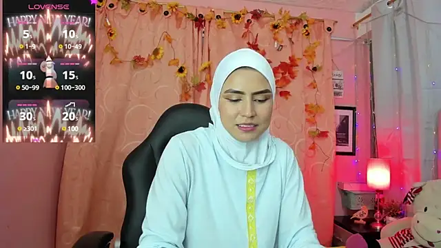 Snapshot of DarshaKhemu chatting on 01.07.25 DarshaKhemu online show from 01.07.25