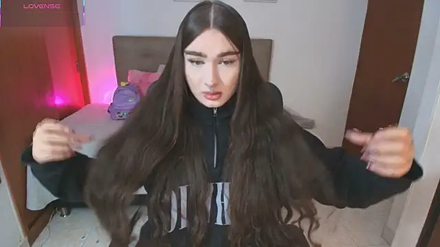 Miley Baker online show from 04.13.26