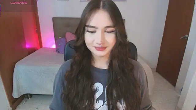 Miley Baker online show from 04.21.26