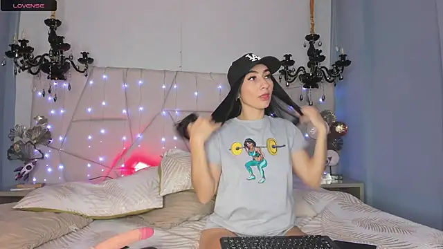 Selenee- online show from 01.05.25