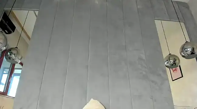 Naila18 online show from 01.19.25