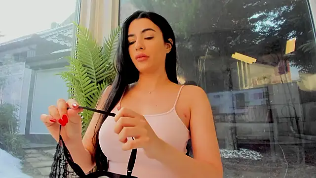 Naila18 online show from 03.04.26