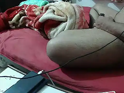 Snapshot of FUN4TIPS chatting on 02.14.25 FUN4TIPS online show from 02.14.25