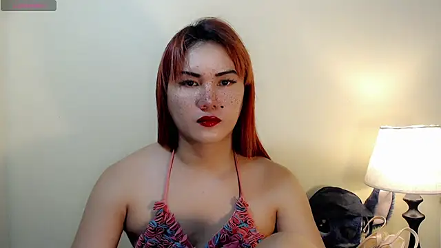 Snapshot of beatrice_21 chatting on 07.15.26 beatrice 21 online show from 07.15.26