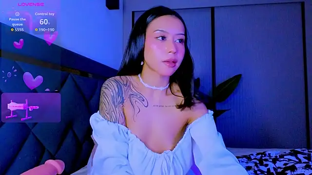 Mia Tin online show from 03.28.26