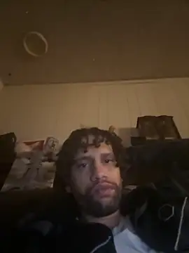 Snapshot of kingdennis6666 chatting on 09.21.25 kingdennis6666 online show from 09.21.25