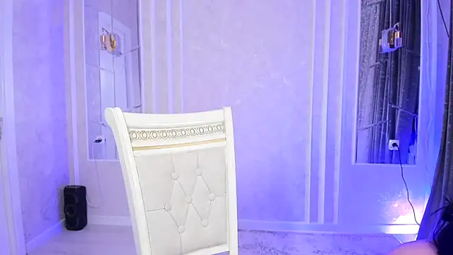 Snapshot of Li_baby chatting on 10.18.25 Li baby online show from 10.18.25