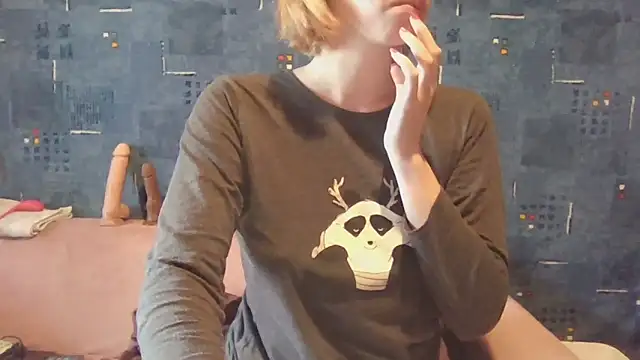Snapshot of virginriverofficial chatting on 05.14.26 virginriverofficial online show from 05.14.26