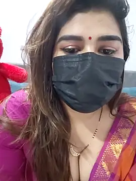 Snapshot of Alisha__Arora chatting on 07.29.26 Alisha Arora online show from 07.29.26
