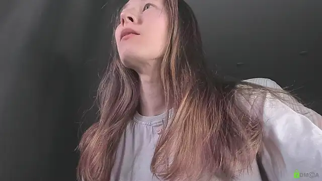 Courtney Luv online show from 03.31.26