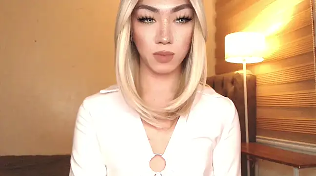 Local Hoelyx online show from 02.24.25