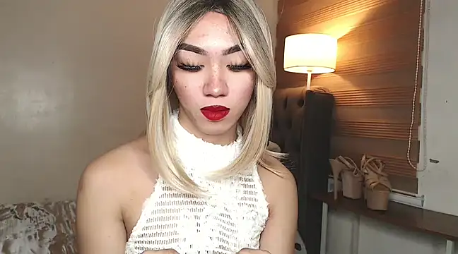 Local Hoelyx online show from 03.13.25