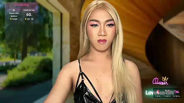 Local Hoelyx online show from 05.12.26