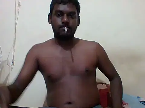 Snapshot of Slavebottombdsm09 chatting on 10.18.25 Slavebottombdsm09 online show from 10.18.25