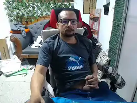 Snapshot of alexam_gal@xh chatting on 01.14.25 alexam galxh online show from 01.14.25