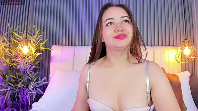 AnaisClark online show from 10.02.25