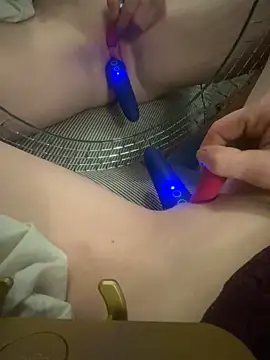 ToysRus24 online show from 12.15.24