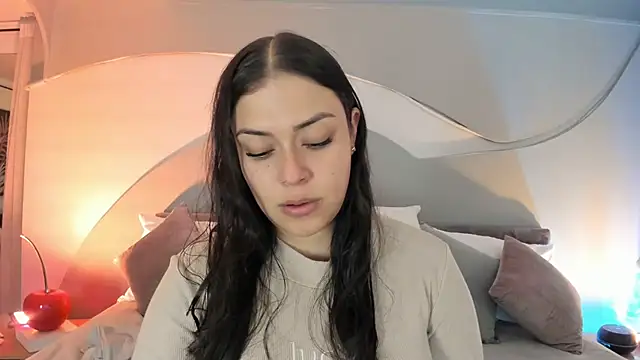 Nicolle W online show from 02.03.26