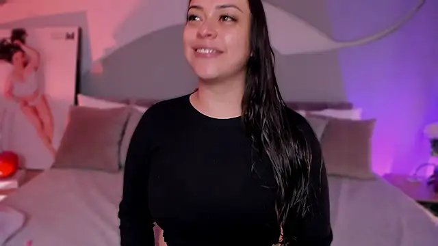 Nicolle W online show from 03.28.26