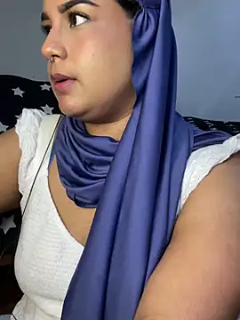 Snapshot of Maryam_yamal chatting on 01.22.25 Maryam yamal online show from 01.22.25