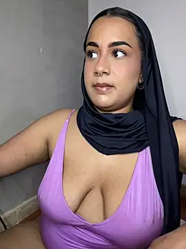 Snapshot of Maryam_yamal chatting on 02.07.25 Maryam yamal online show from 02.07.25