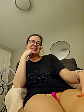 RebeccaXO  online show from 02.11.25