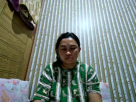 Snapshot of LalaiAsian chatting on 06.28.26 LalaiAsian online show from 06.28.26
