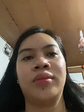 Snapshot of Hebefemme chatting on 03.16.25 Hebefemme online show from 03.16.25