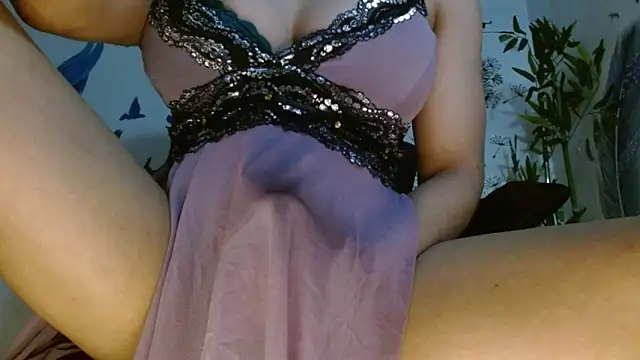 Snapshot of 10inchBigCUMSHOT chatting on 09.18.25 10inchBigCUMSHOT online show from 09.18.25